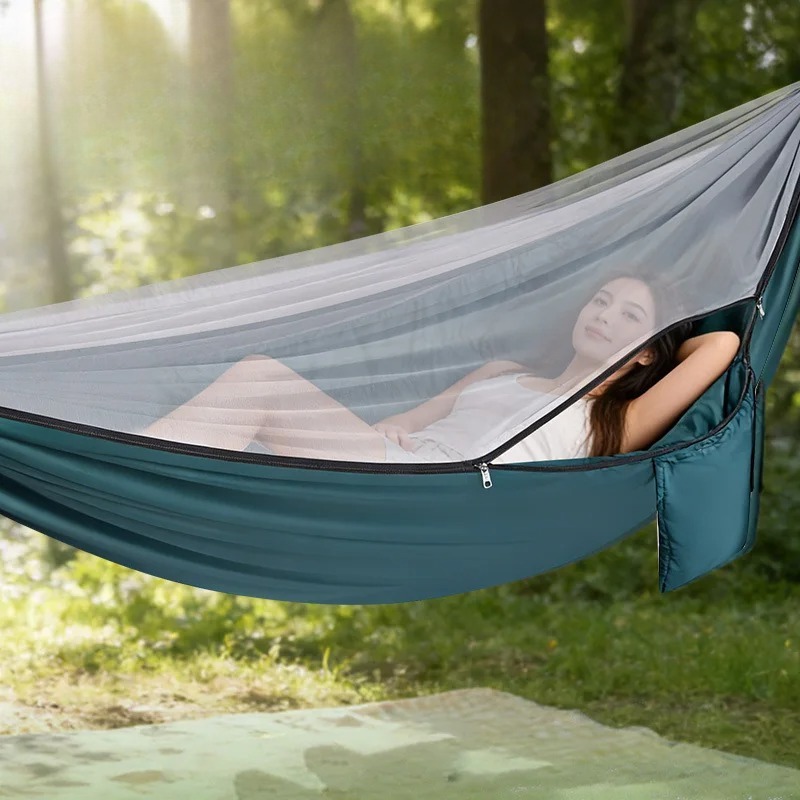 เปลญวนแคมป์ปิ้งน้ำหนักเบาพร้อม - Outdoor Camping Hammock บทวิจารณ์และราคา